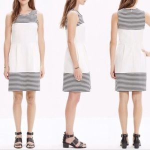 Madewell White &‎ Black Stripe Verse Dress Size Small